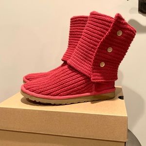 WORN ONCE ugg classic cardy knit